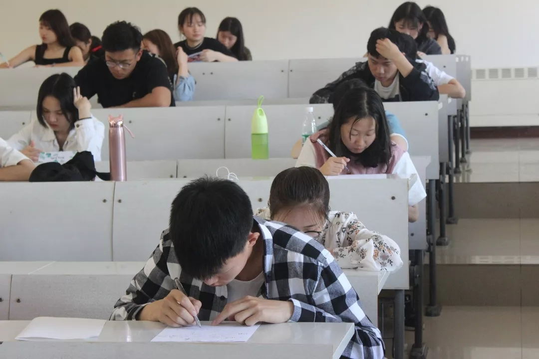 期中考试2_看图王.jpg 期中考试2_看图王.jpg