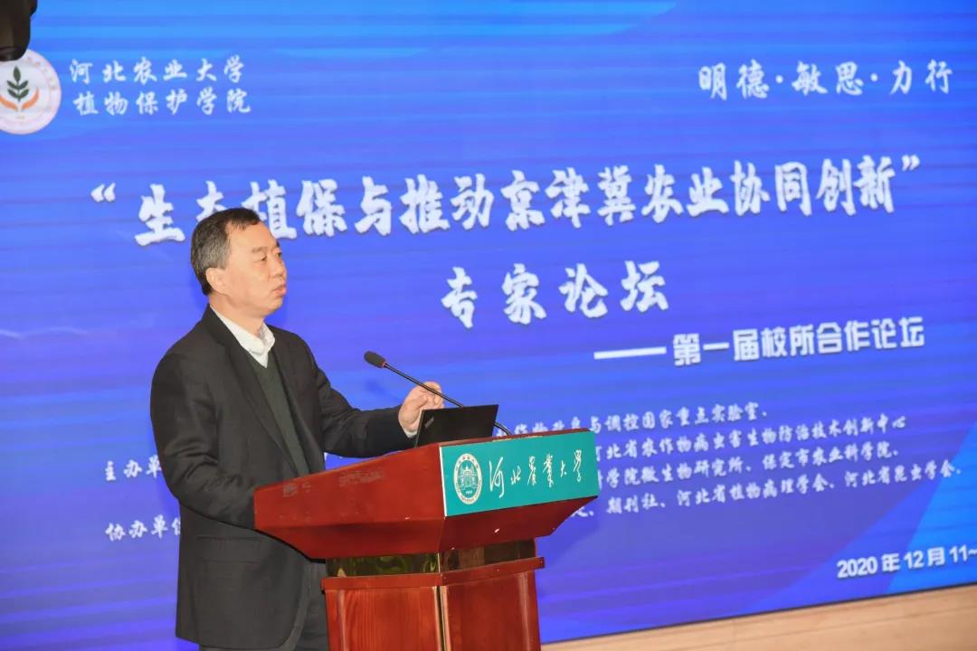 胡春�?.jpg 胡春�?.jpg